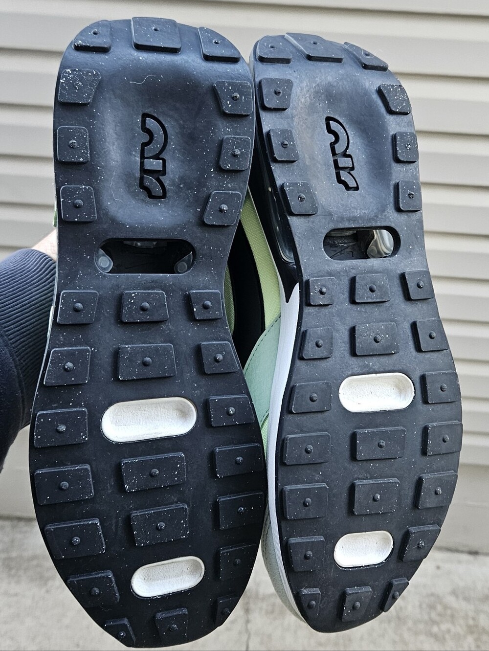 Women's Nike Air Max Pre Day - Picture 3 of 4